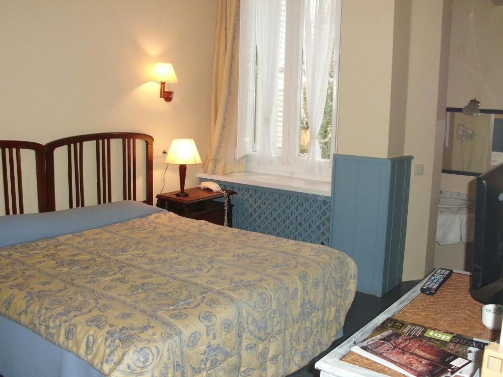 Hotel Xalet La Coromina Віладрау Номер фото